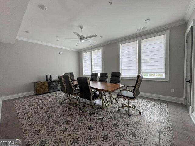 dining space featuring visible vents, ornamental molding, plenty of natural light, and a ceiling fan
