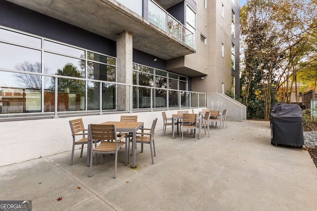 130 Arizona Ave NE Unit 104, Atlanta, GA 30307 - community pool featuring fence and a patio