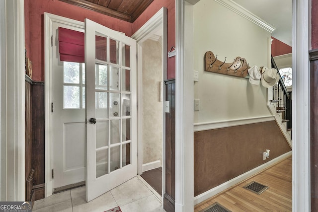 159 May Ln, Zebulon, GA 30295 - doorway featuring visible vents, ornamental molding, baseboards, and plenty of natural light