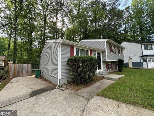 2036 Countydown Ln, Stone Mountain, GA 30088 - tri-level home with crawl space