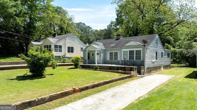 1774 Campbellton Rd, Atlanta, GA 30311 - view of front of property featuring a porch and a front yard
