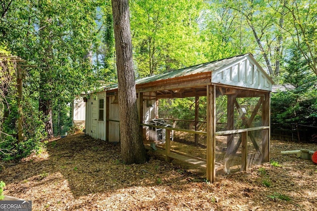 45 Michelle Cir NE, Atlanta, GA 30342 - view of yard featuring an outbuilding and exterior structure