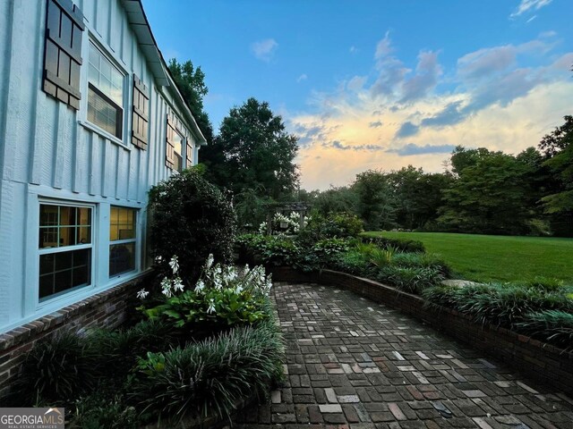 45 Michelle Cir NE, Atlanta, GA 30342 - view of patio