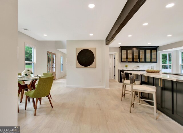 dining space featuring recessed lighting, baseboards, visible vents, and light wood-style floors