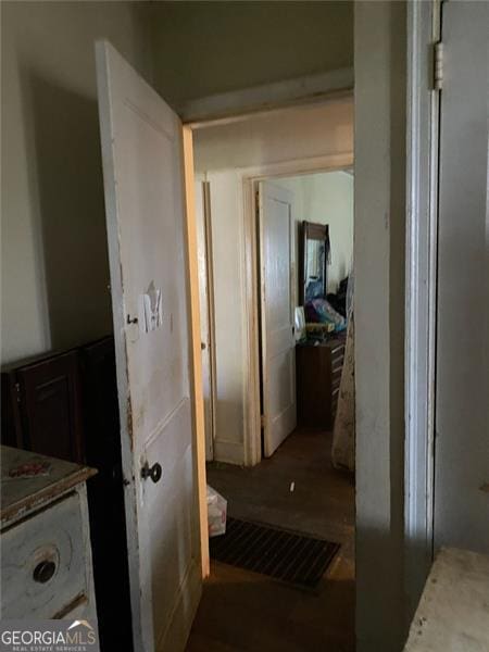 2689 Knox St, Atlanta, GA 30317 - view of hallway