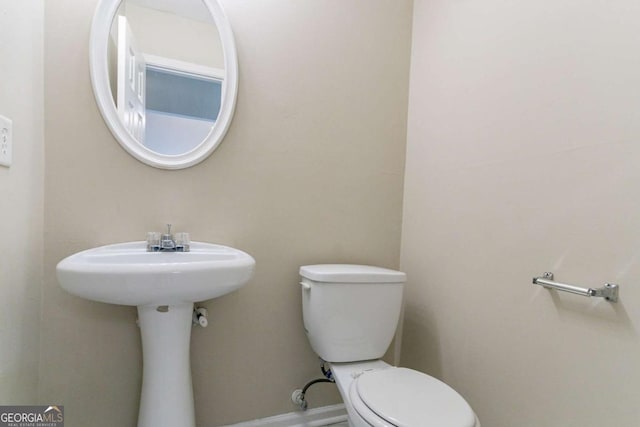 4870 Heather Mill Trce, Snellville, GA 30039 - half bathroom featuring toilet
