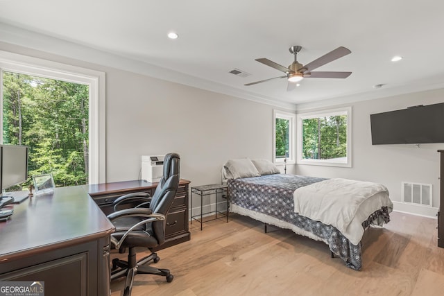 bedroom featuring visible vents, recessed lighting, and light wood-style flooring