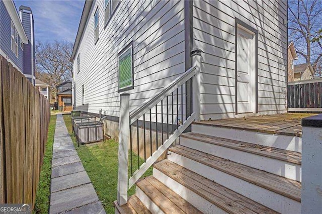 962 Welch St SW, Atlanta, GA 30310 - property entrance with a deck and fence
