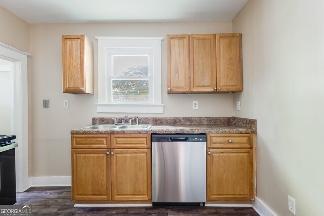 2497 Lakewood Ave SW, Atlanta, GA 30315 - kitchen featuring a sink, dishwasher, range, baseboards, and dark wood-type flooring