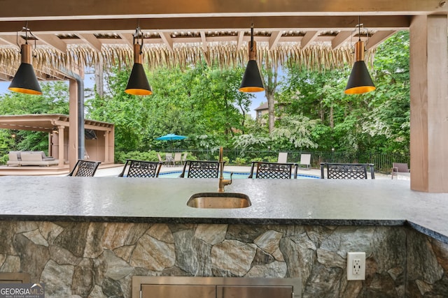 110 Keswick Way, Alpharetta, GA 30022 - exterior space featuring a sink and stone siding