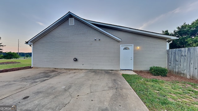 943 Colvin Dr, Locust Grove, GA 30248 - exterior space with fence