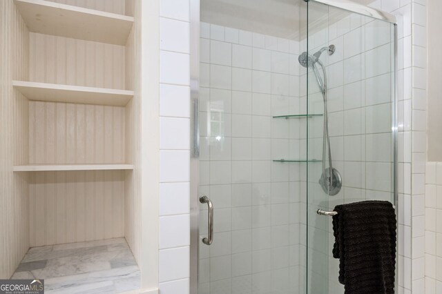 1464 Twin Pines Dr, Macon, GA 31211 - full bath with a shower stall