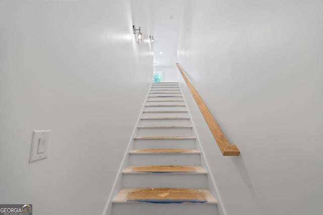 4731 H D Atha Rd, Covington, GA 30014 - view of staircase