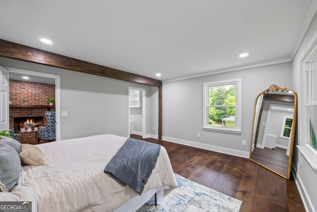 bedroom with baseboards, recessed lighting, wood finished floors, and ornamental molding