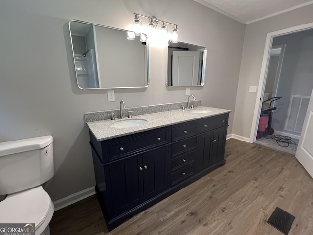 490 Piedmont Hwy, Centre, AL 35960 - bathroom with wood finished floors, double vanity, and crown molding