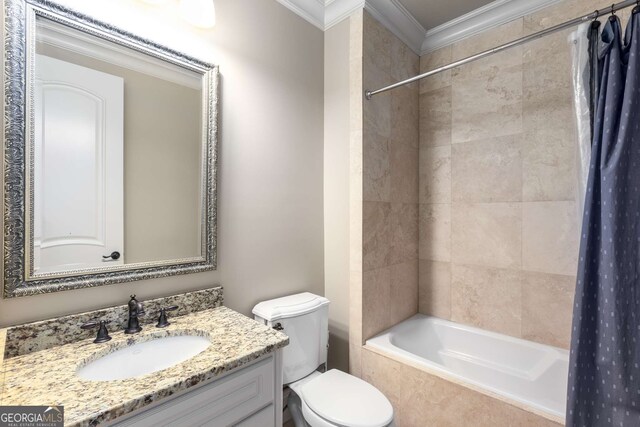2855 Drayton Hall Dr, Buford, GA 30519 - bathroom with tiled shower / bath combo, toilet, vanity, and crown molding