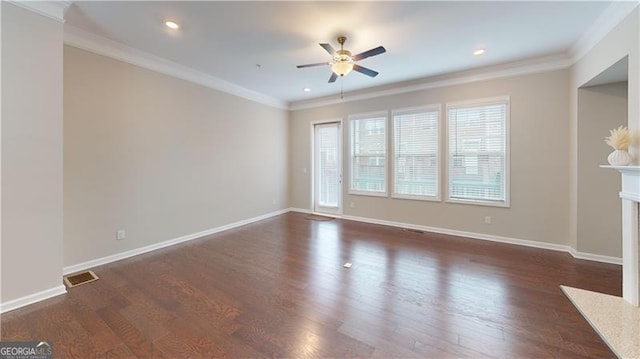 unfurnished living room featuring a ceiling fan, ornamental molding, dark wood-type flooring, baseboards, and recessed lighting