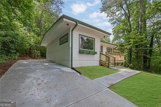 1839 Belcher Pl, Austell, GA 30168 - exterior space with a lawn and a deck