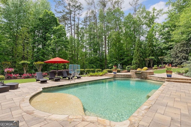 5475 Copper Creek Pass, Cumming, GA 30040 - outdoor pool featuring a patio
