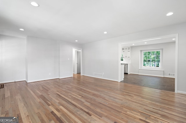 2690 Old Hickory Dr NW, Marietta, GA 30064 - unfurnished room with wood finished floors, recessed lighting, and baseboards