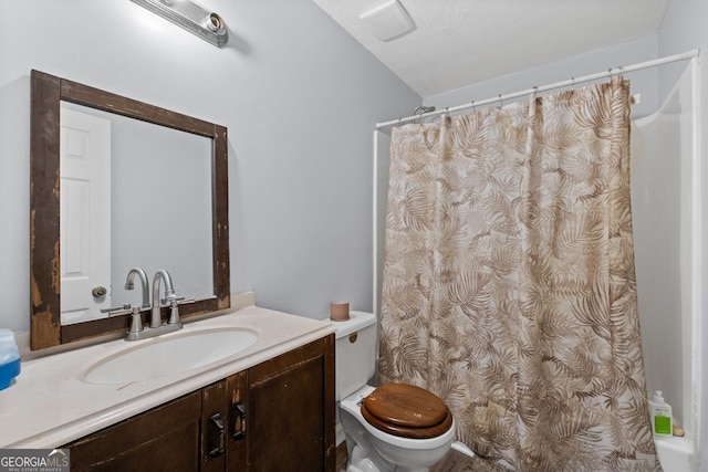 100 Fairview Dr, Stockbridge, GA 30281 - bathroom featuring vanity, curtained shower, visible vents, and toilet