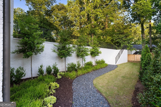 490 Mount Paran Rd, Atlanta, GA 30327 - view of yard