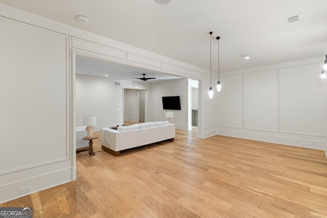 490 Mount Paran Rd, Atlanta, GA 30327 - living room with light wood-style floors, a ceiling fan, and recessed lighting