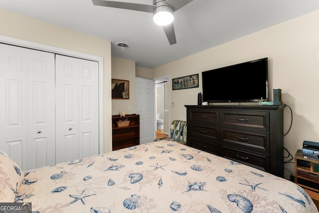 bedroom featuring a ceiling fan and a closet