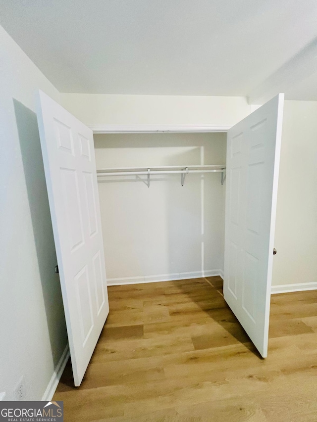 2502 Barge Rd SW, Atlanta, GA 30331 - view of closet