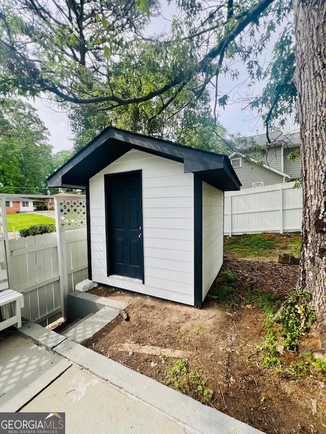 2502 Barge Rd SW, Atlanta, GA 30331 - view of shed featuring fence