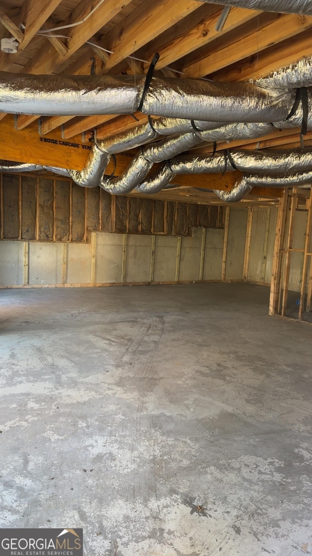 8828 Patricia Rose, Douglasville, GA 30134 - below grade area featuring crawl space