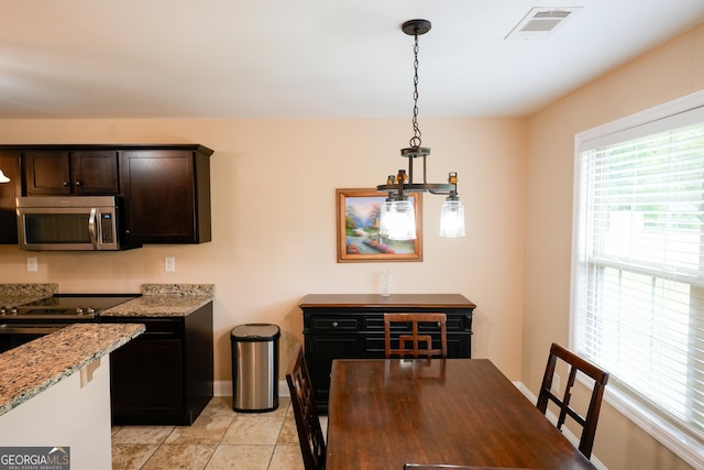 108 Hope Ln, Cedartown, GA 30125 - dining area with baseboards and visible vents