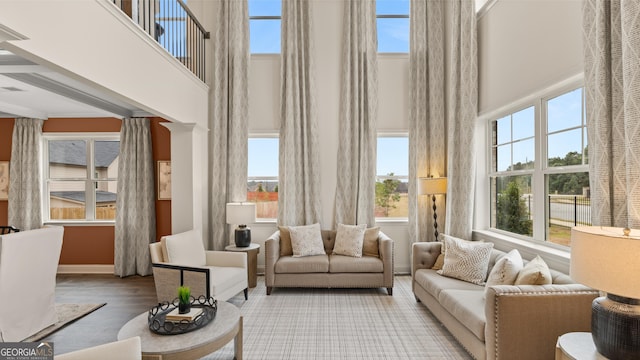 sunroom / solarium with a healthy amount of sunlight