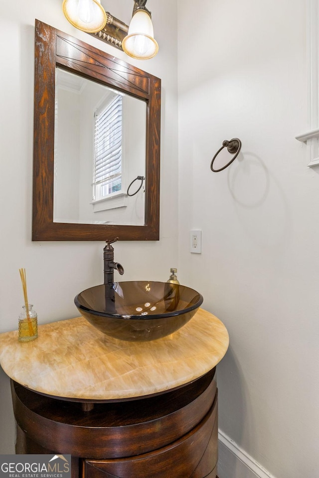 bathroom with vanity
