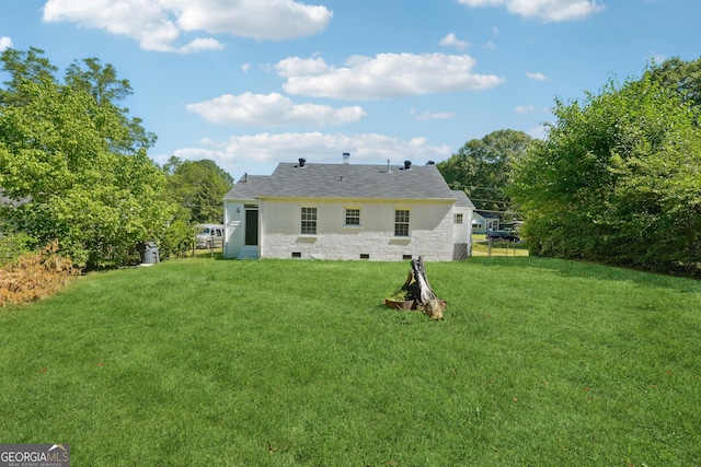 785 Alice St, Forest Park, GA 30297 - rear view of house featuring a yard and crawl space