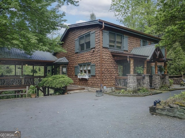 view of home's exterior