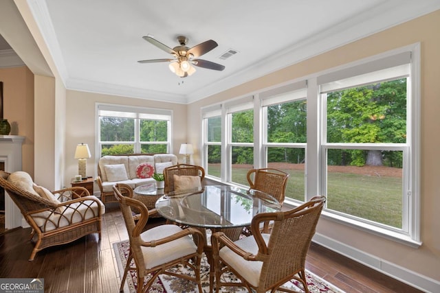 sunroom featuring visible vents
