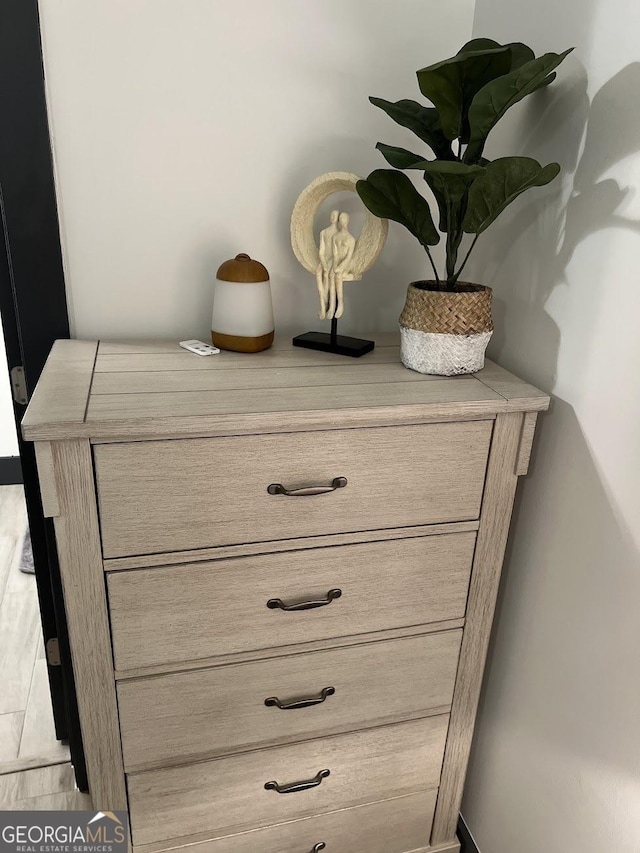 1074 Hobson St, Atlanta, GA 30310 - view of room details