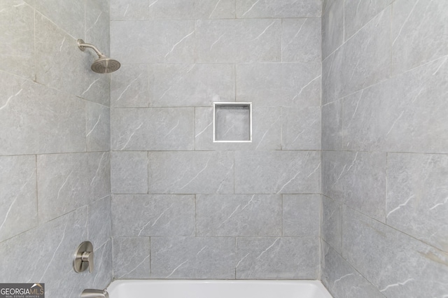 full bathroom with shower / bathing tub combination