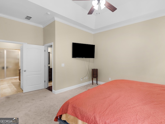 bedroom featuring ceiling fan, light colored carpet, visible vents, baseboards, and ornamental molding