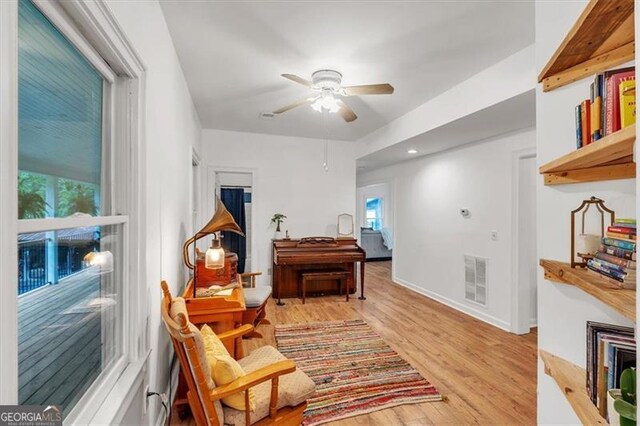 143 Navajo Trl, Rydal, GA 30171 - living area featuring ceiling fan, light wood-style floors, baseboards, and recessed lighting