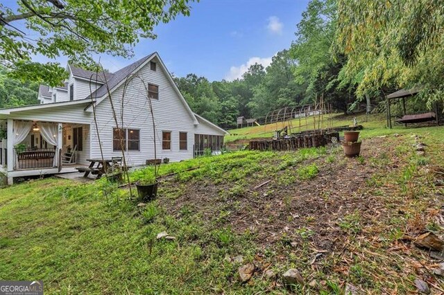 143 Navajo Trl, Rydal, GA 30171 - view of side of property featuring a lawn
