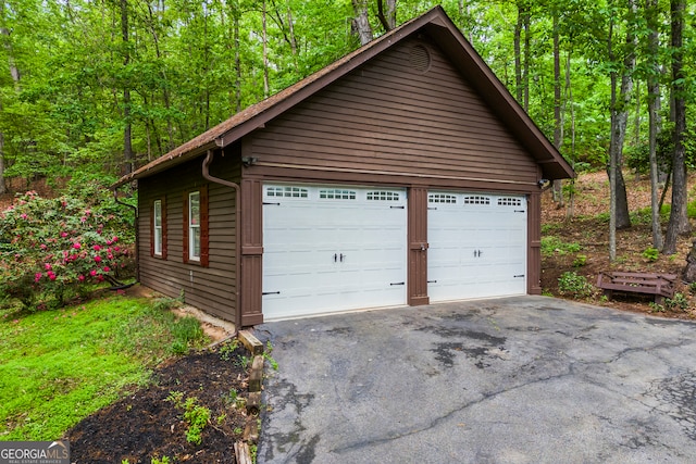339 Ben Loudermilk Rd, Mount Airy, GA 30563 - detached garage with a wooded view