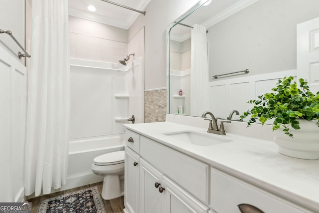 107 Amanda Trce, Kingsland, GA 31548 - full bathroom with crown molding, shower / bath combo with shower curtain, vanity, wainscoting, and toilet