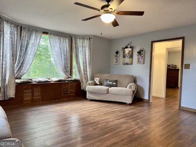 1685 Ridgeway Rd, Lafayette, GA 30728 - living area with a ceiling fan and wood finished floors