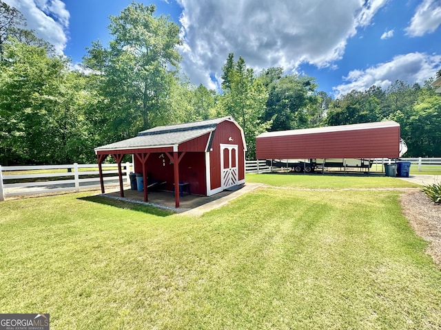 view of outbuilding with an outdoor structure and an exterior structure