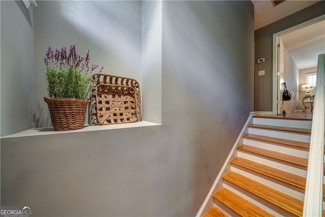 26 Kensington Rd, Avondale Estates, GA 30002 - view of stairs