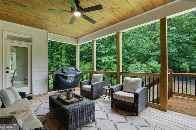 4383 Capstone Ct NE, Roswell, GA 30075 - sunroom featuring a ceiling fan and outdoor lounge area