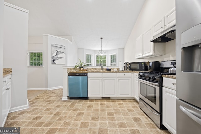 173 Kingswood Dr, Ellenwood, GA 30294 - kitchen featuring under cabinet range hood, fridge, gas range, black microwave, and dishwashing machine