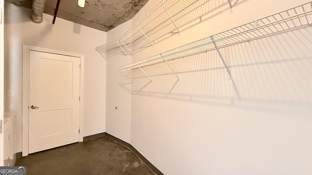 view of spacious closet
